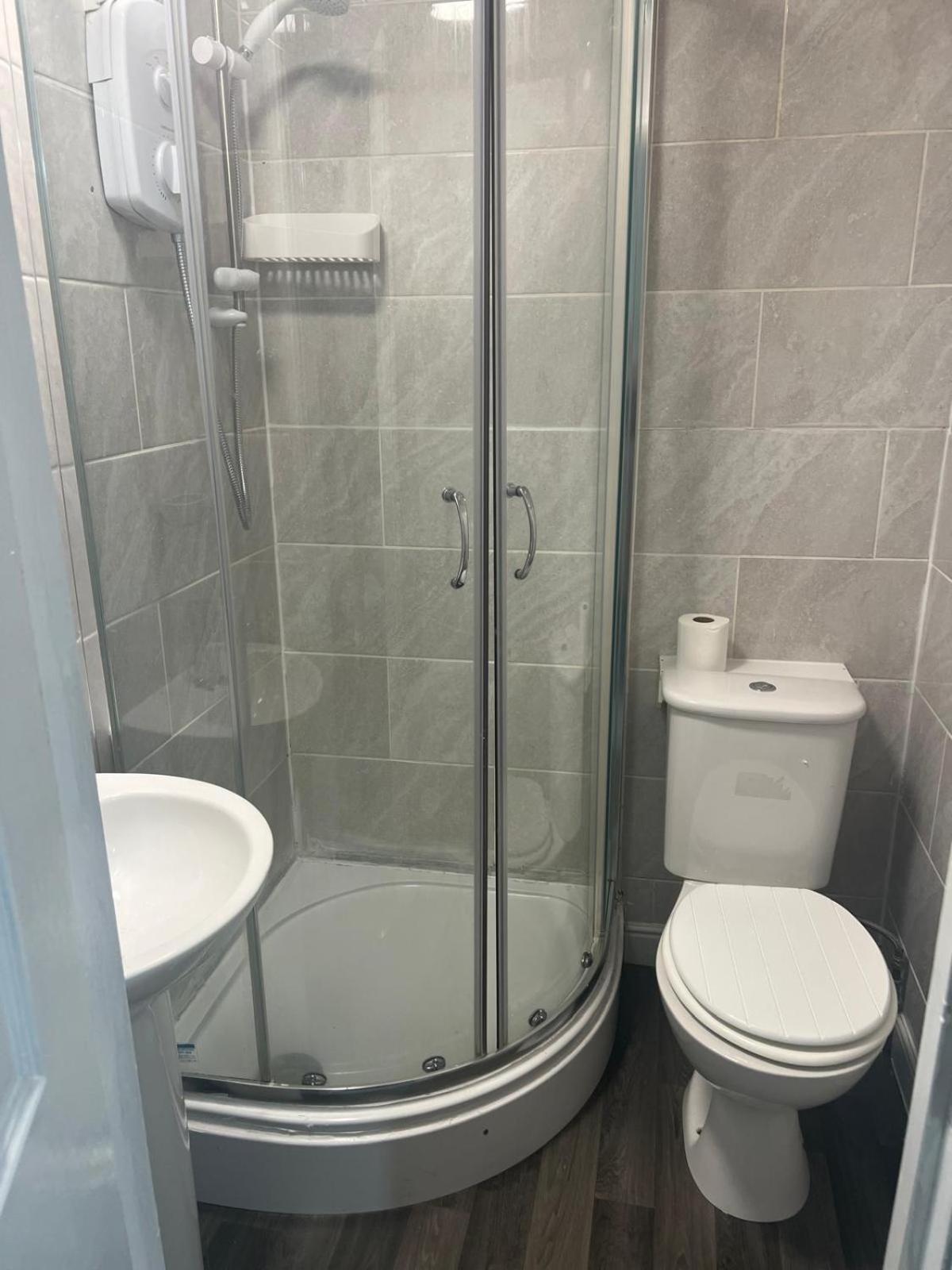 Studio Flat 7 With Private Shower & Wc Hotel Nottingham Exterior photo