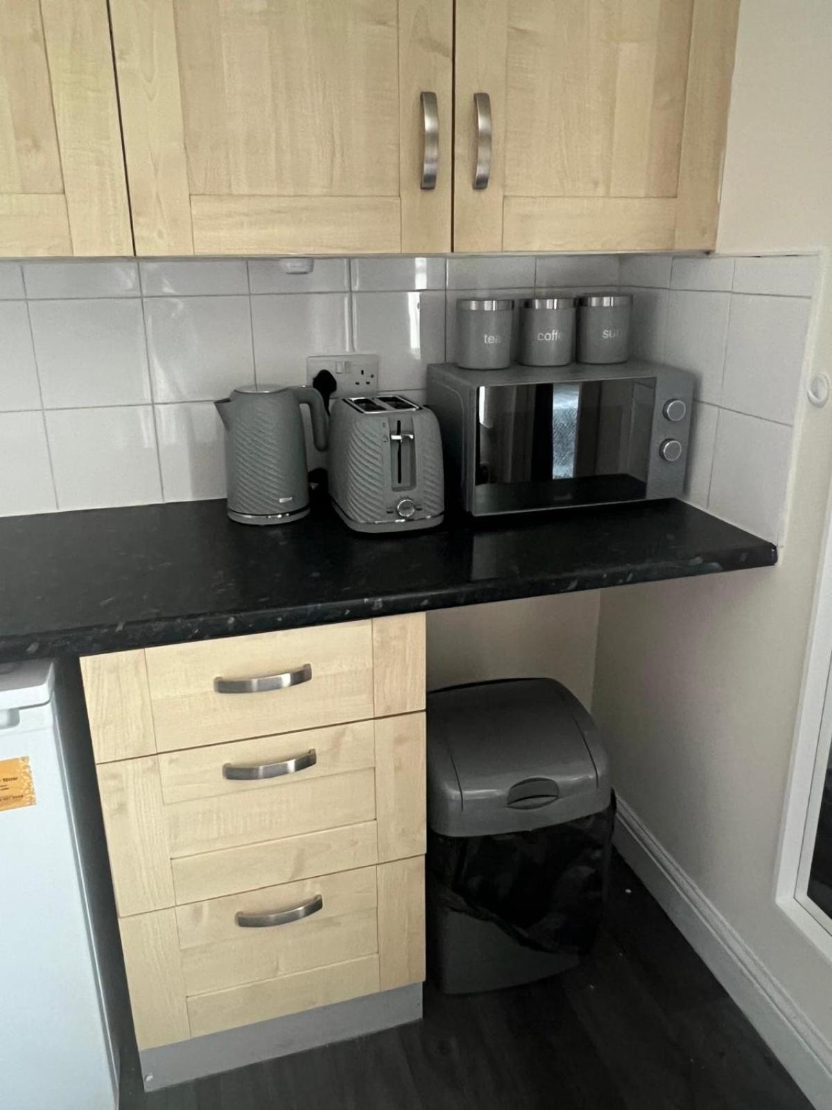 Studio Flat 7 With Private Shower & Wc Hotel Nottingham Exterior photo
